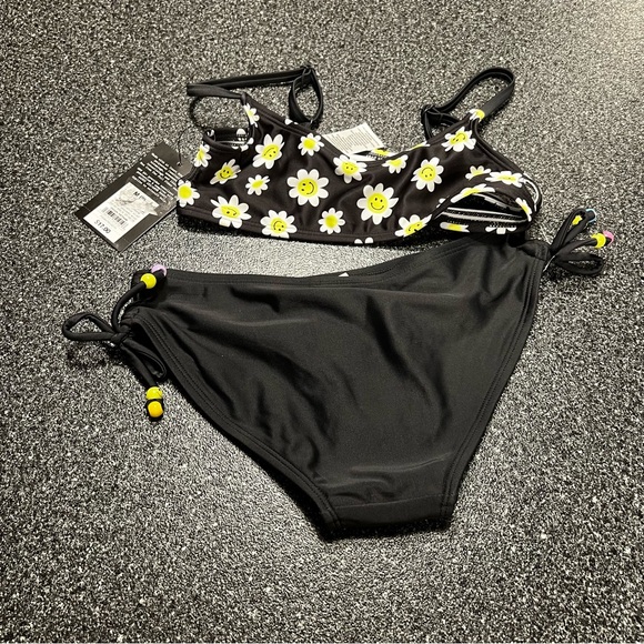 LNWT Art & Class Black Floral Bikini Set - Picture 2 of 6